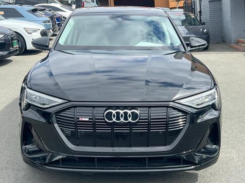 2021 Audi e-tron Sportback Prestige