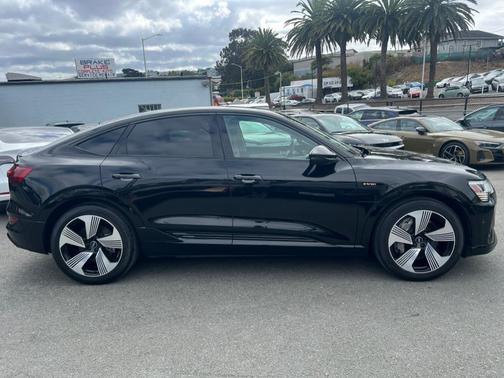 2021 Audi e-tron Sportback Prestige