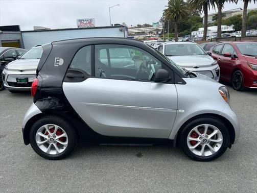 2018 smart ForTwo Electric Drive passion