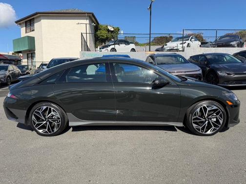 2023 Hyundai IONIQ 6 Limited