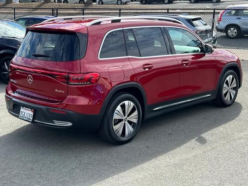 2023 Mercedes-Benz EQB 300 4MATIC
