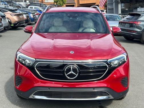 2023 Mercedes-Benz EQB 300 4MATIC