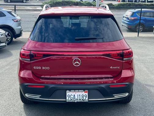 2023 Mercedes-Benz EQB 300 4MATIC