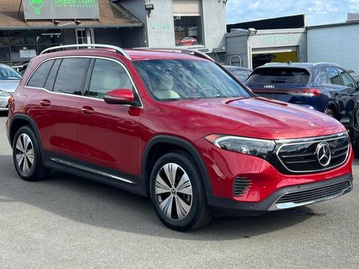 2023 Mercedes-Benz EQB 300 4MATIC