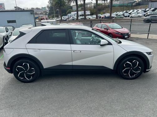 2023 Hyundai IONIQ 5 SEL