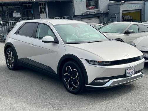 2023 Hyundai IONIQ 5 SEL