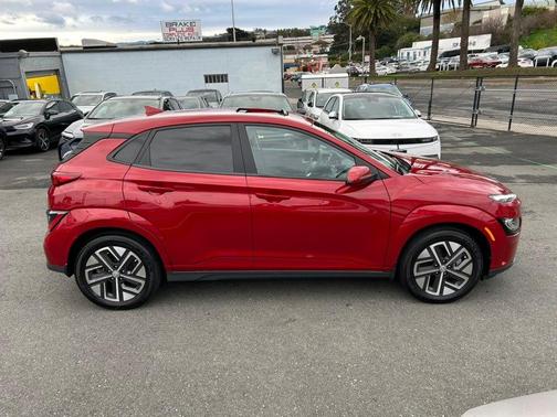 2022 Hyundai KONA EV Limited