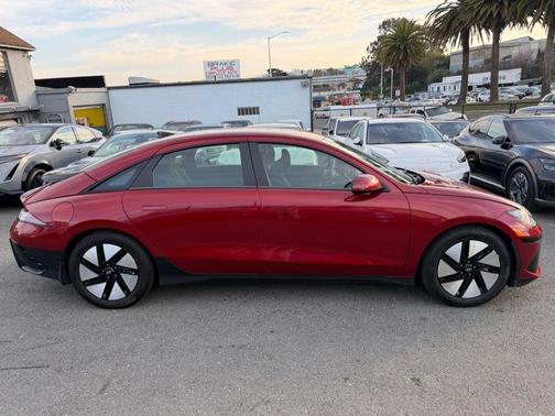 2023 Hyundai IONIQ 6 SE