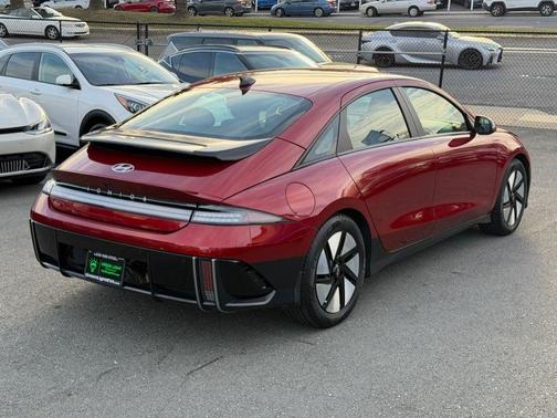 2023 Hyundai IONIQ 6 SE