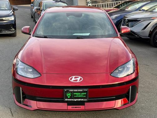 2023 Hyundai IONIQ 6 SE