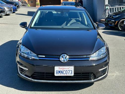 2019 Volkswagen e-Golf SE