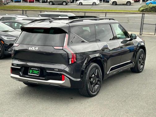 2024 Kia EV9 GT-Line