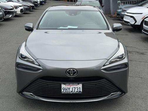 2023 Toyota Mirai Base