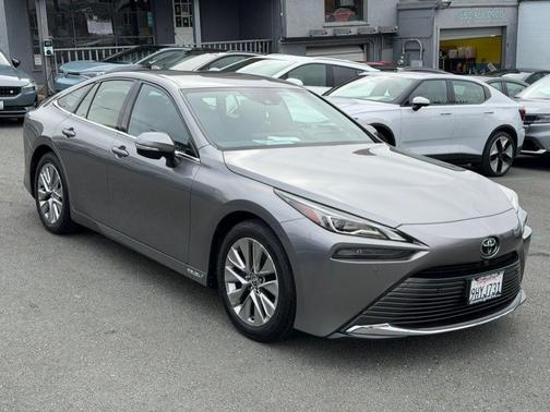 2023 Toyota Mirai Base