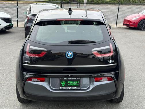 Mineral Gray Metallic w/BMW i Frozen Blue Accent 2018 BMW i3 94 Ah
