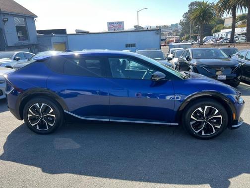 2022 Kia EV6 Wind