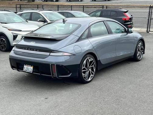 2023 Hyundai IONIQ 6 SEL