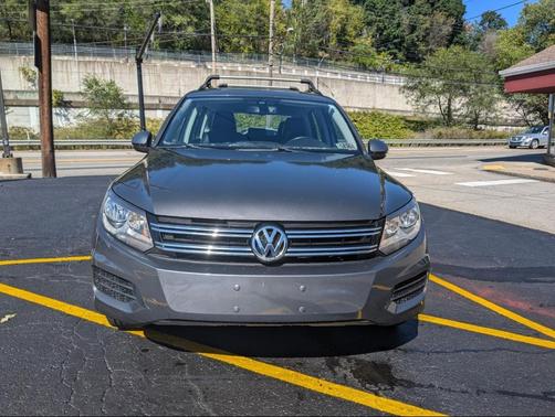 2016 Volkswagen Tiguan 2.0T Sport