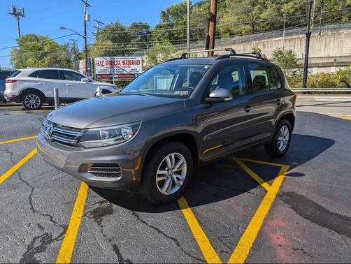 2016 Volkswagen Tiguan 2.0T Sport