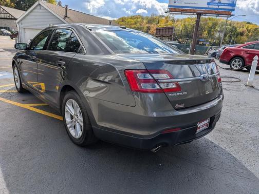 2015 Ford Taurus 4dr Sdn SEL AWD