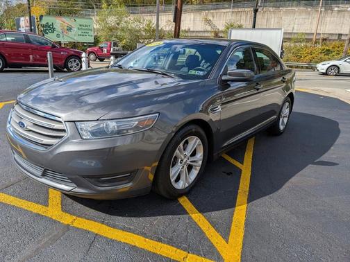 2015 Ford Taurus 4dr Sdn SEL AWD
