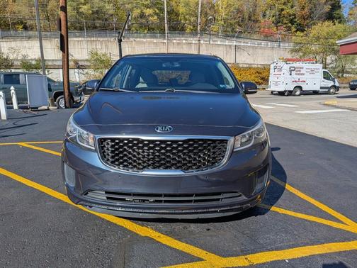 2016 Kia Sedona LX
