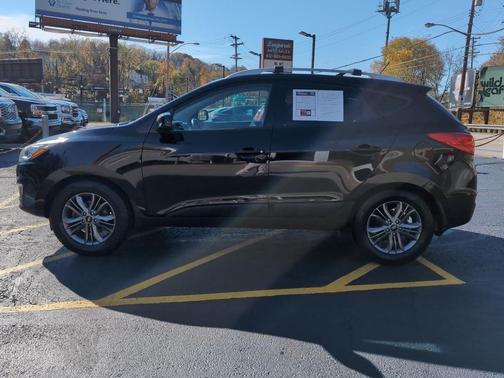 2015 Hyundai TUCSON SE