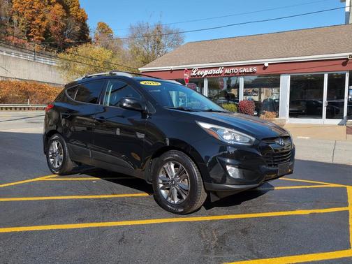 2015 Hyundai TUCSON SE