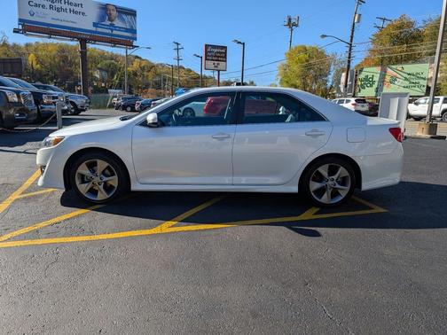 2012 Toyota Camry SE Limited Edition