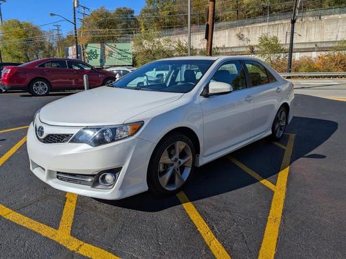 2012 Toyota Camry SE Limited Edition