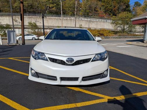 2012 Toyota Camry SE Limited Edition