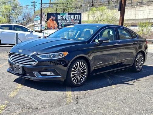 2017 Ford Fusion Hybrid Titanium