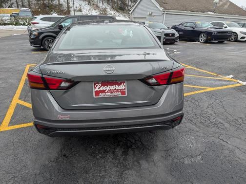 2023 Nissan Altima 2.5 SV