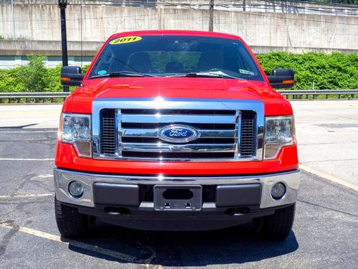 Photo 2 of 31 of 2011 Ford F-150 XLT