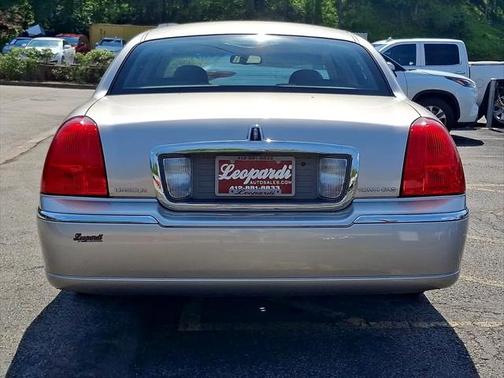 2009 Lincoln Town Car Signature