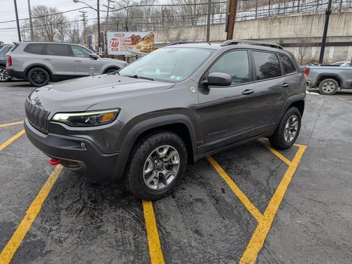 2019 Jeep Cherokee Trailhawk