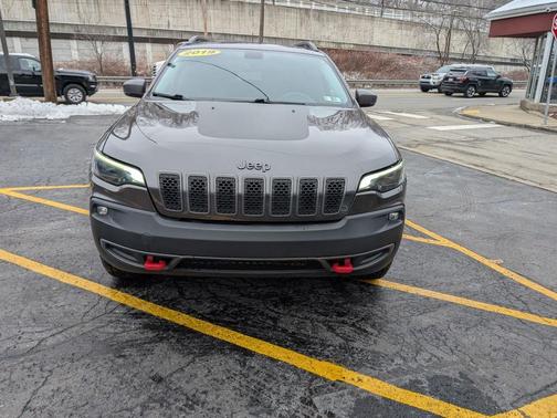 2019 Jeep Cherokee Trailhawk