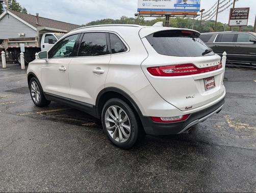 2016 Lincoln MKC Select