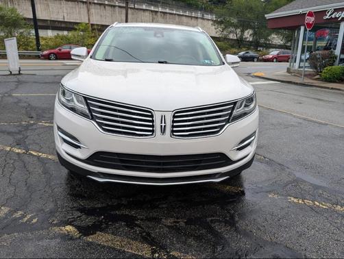 2016 Lincoln MKC Select