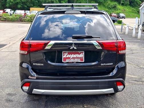 2018 Mitsubishi Outlander ES