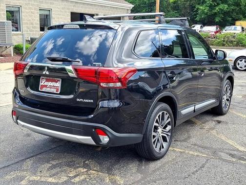 2018 Mitsubishi Outlander ES