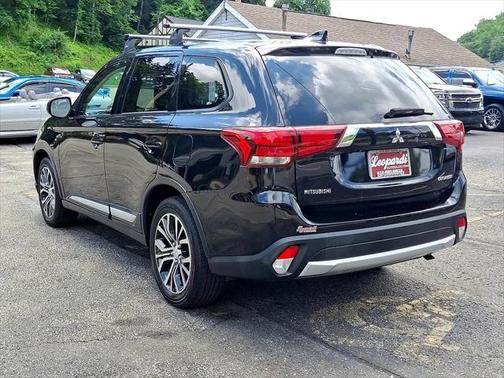 2018 Mitsubishi Outlander ES