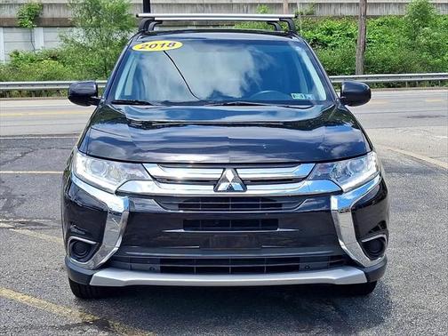 2018 Mitsubishi Outlander ES