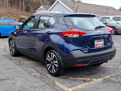 2018 Nissan Kicks SV