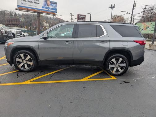 2020 Chevrolet Traverse LT Leather