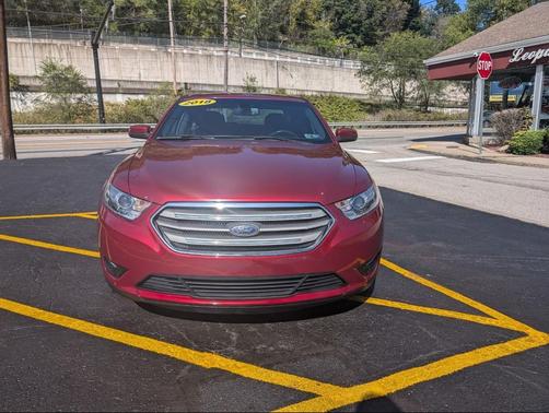 2018 Ford Taurus SEL AWD