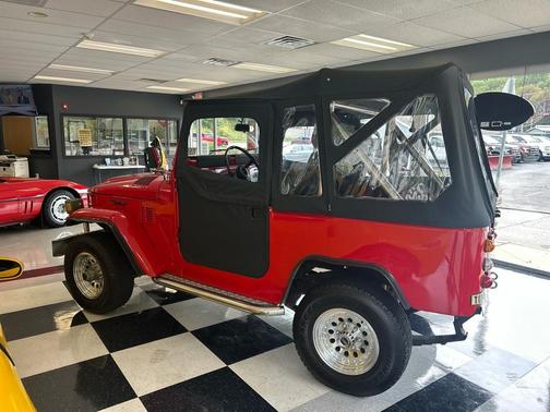 1979 Toyota Land Cruiser Base