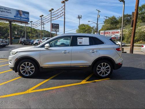 2015 Lincoln MKC Base