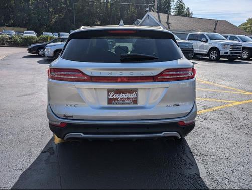 2015 Lincoln MKC Base