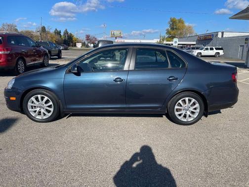 2010 Volkswagen Jetta Limited Edition